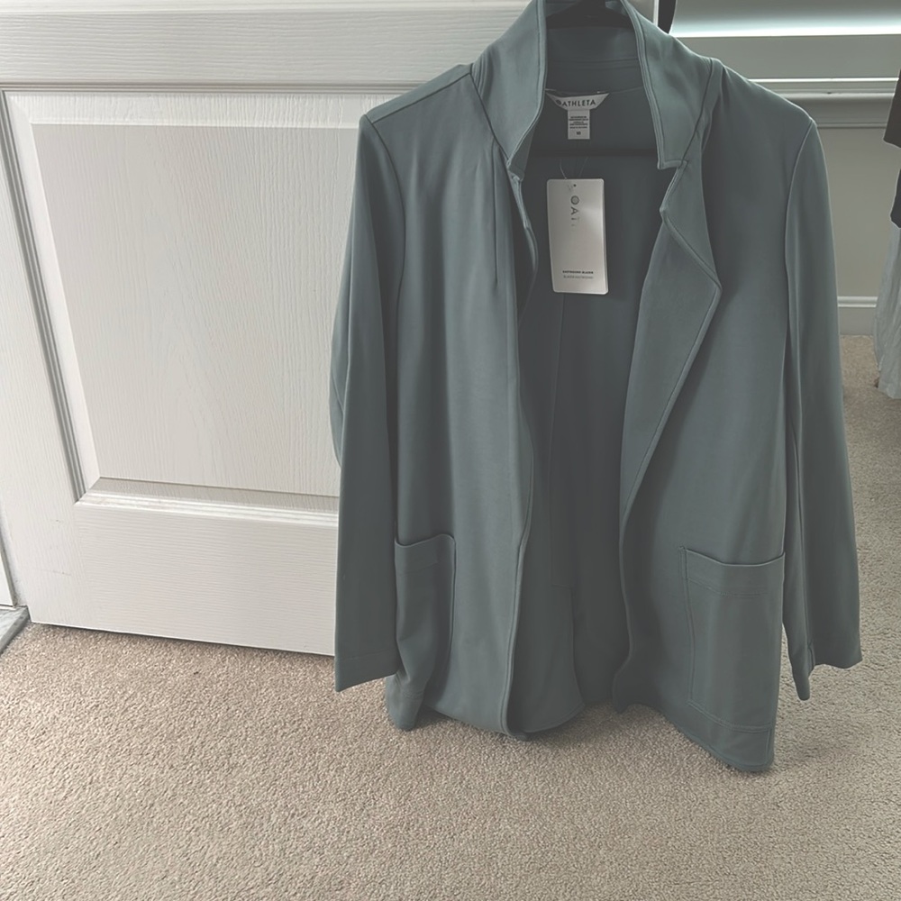 NWT Athleta Eastbound Blazer size 10 in sage green